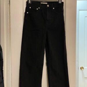 Madewell slim wide- leg crop jeans